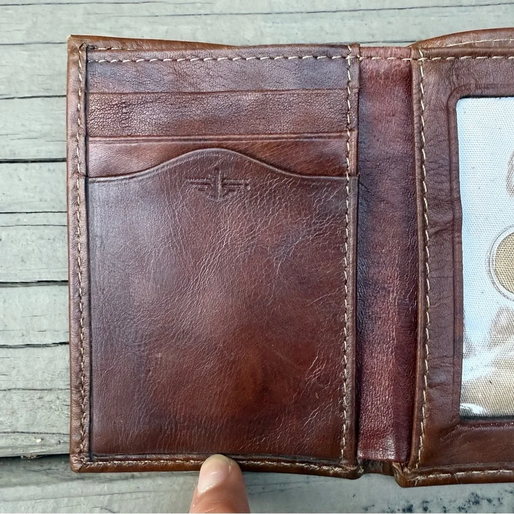 Dockers RFID Security Blocking Trifold Wallet for men in brown